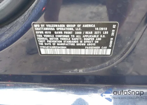 2014 Volkswagen Passat 1.8T Wolfsburg Edition z USA, uszkodzony, nr VIN 1VWAS7A39EC042864